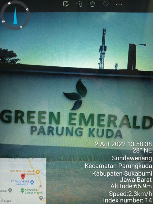 foto gerbang perumahan Green Emerald Parung Kuda