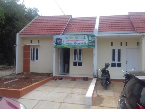 foto contoh rumah perumahan Taman Rengganis