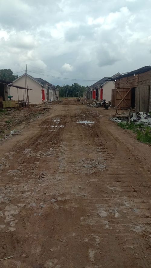 foto gerbang perumahan MEGA LAND