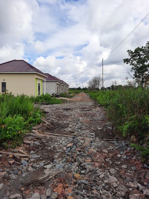 foto gerbang perumahan MIARI RESIDENCE 14