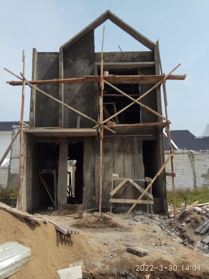 foto tampak rumah tipe 33 Mezzanine (365) perumahan Griya Pataruman Asri 3