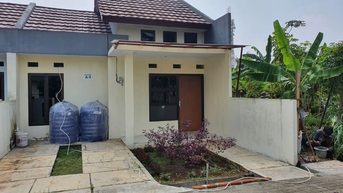 foto tampak rumah tipe 84/45 perumahan PERUMAHAN AZ-ZAHRA