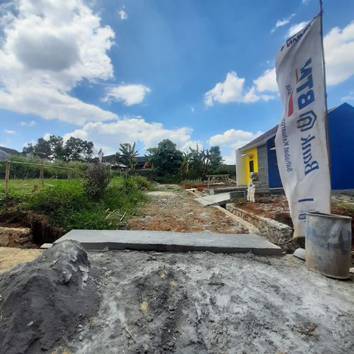 foto posisi tengah perumahan PURI LILY RESIDENCE