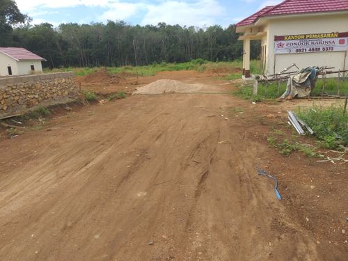 foto gerbang perumahan PERUMAHAN PONDOK KARINSA