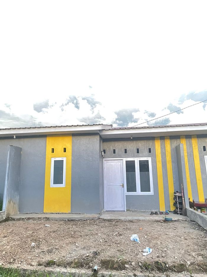 foto tampak rumah tipe 36/72 perumahan GRIYA UTAMA RESIDENCE PAMOMBONG MANDIRI TAHAP 2