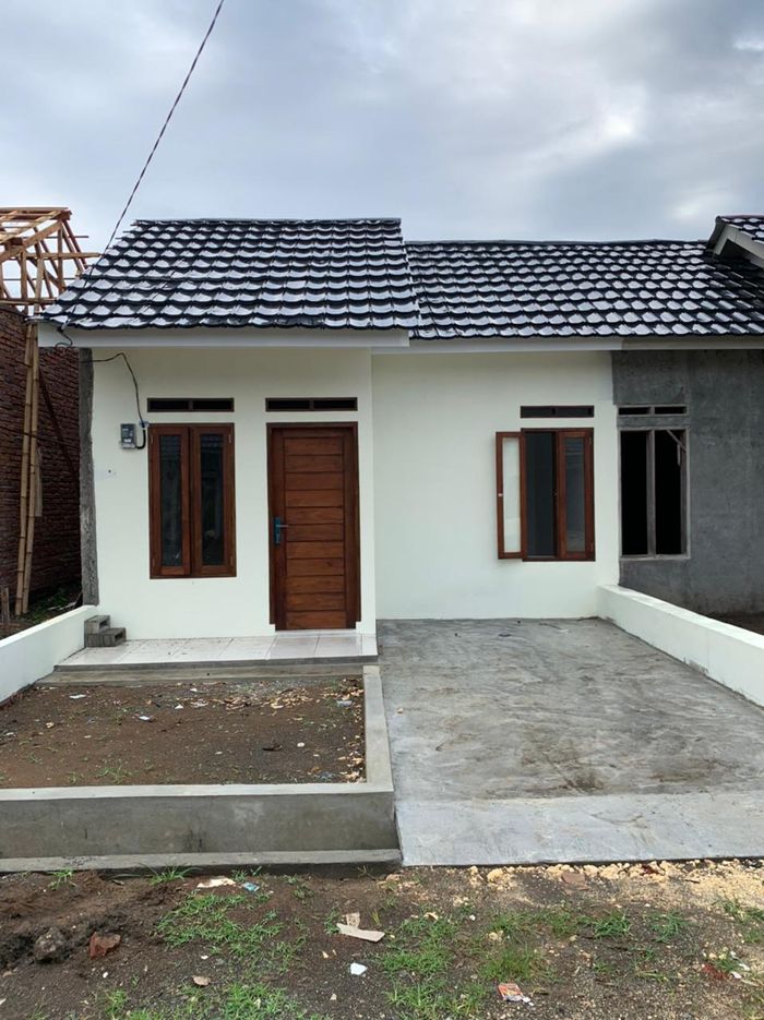 foto tampak rumah tipe 30/66 perumahan Grand Parigi Tahap 3