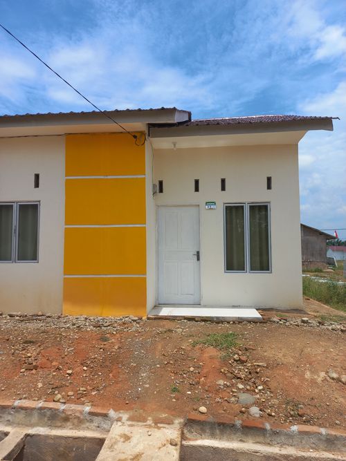 foto contoh rumah perumahan THE LAND OF HAWILA TAHAP I