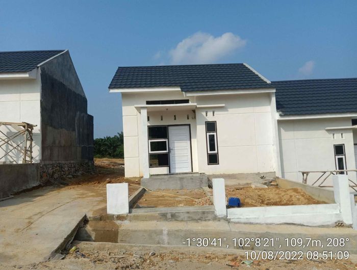 foto tampak rumah tipe GREEN PETRA 2 perumahan GREEN PETRA 2