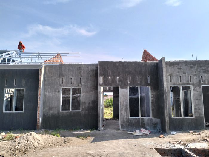 foto tampak rumah tipe SUBSIDI 36 perumahan PALM MILALA INDAH 2