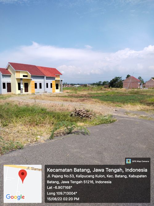 foto posisi tengah perumahan Graha Naya Kalipucang