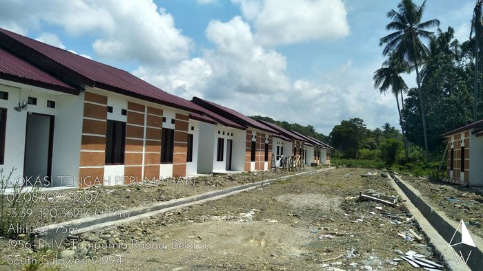 foto tampak rumah tipe 36 perumahan GRIYA MALLANIUNG