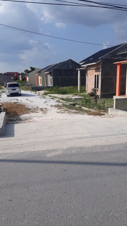 foto posisi tengah perumahan MUTIA RESIDENCE