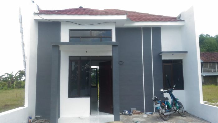 foto tampak rumah tipe 33 perumahan Grand Maksoem Village 2