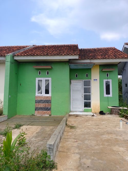 foto contoh rumah perumahan Taman Namura Sindangpalay