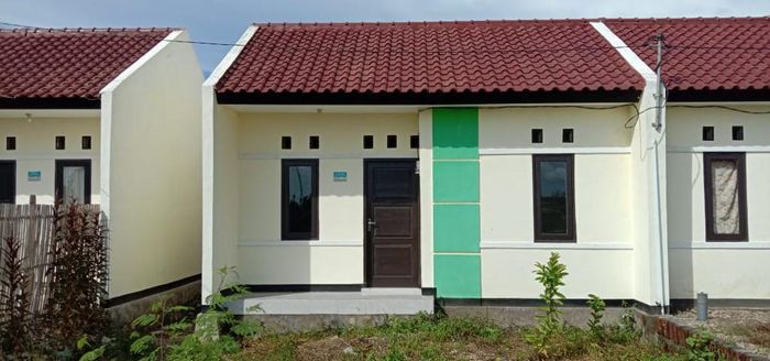 foto tampak rumah tipe 24 perumahan GRAHA CENDANA BLOK D7