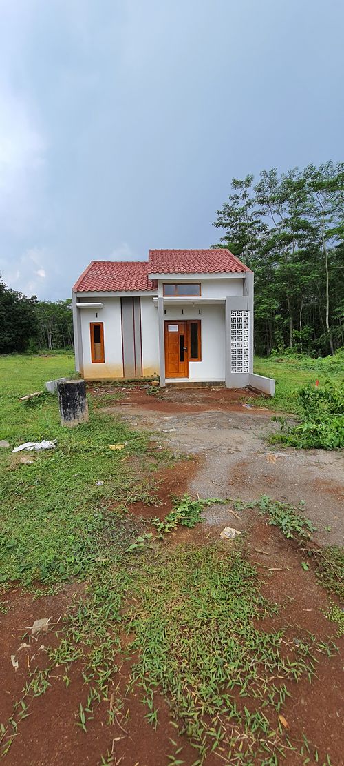 foto contoh rumah perumahan Graha Utama Candiareng