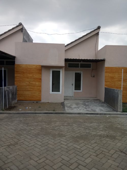 foto contoh rumah perumahan GRAND MUTIARA LAND