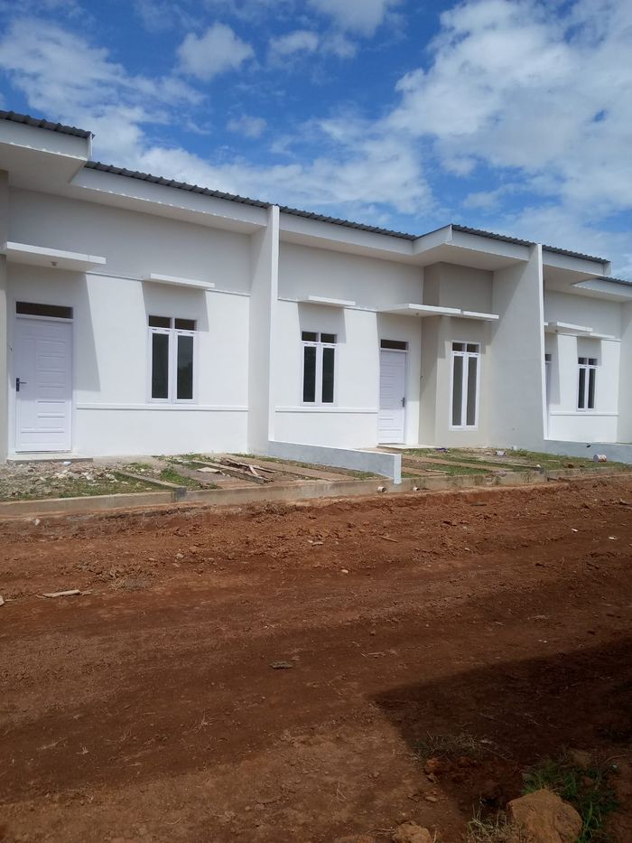 foto tampak rumah tipe 36 perumahan Perumahan bontocinde residence land
