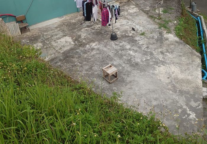 foto tampak rumah tipe FASUM 1 perumahan Bukit Graha Bhakti Asri