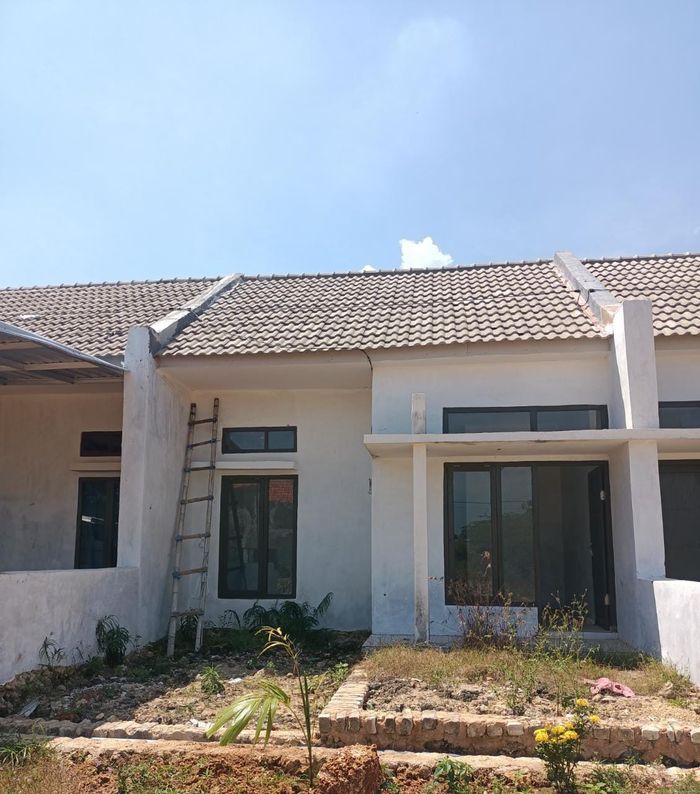 foto tampak rumah tipe 36 perumahan GRIYA BUKIT MAS