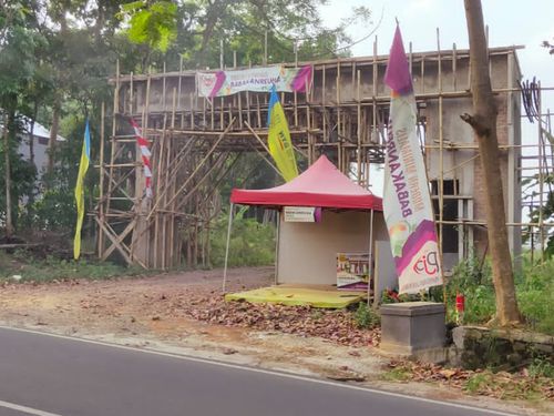 foto gerbang perumahan BABAKANREUMA ENDAH