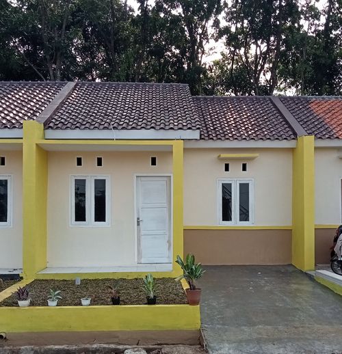 foto contoh rumah perumahan BABAKANREUMA ENDAH