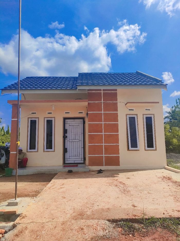 foto tampak rumah tipe 36/100 perumahan SKB RESIDENCE