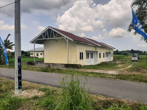 foto gerbang perumahan GRIYA RUMBIA ASRI