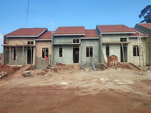 foto contoh rumah perumahan SAKURA LAND