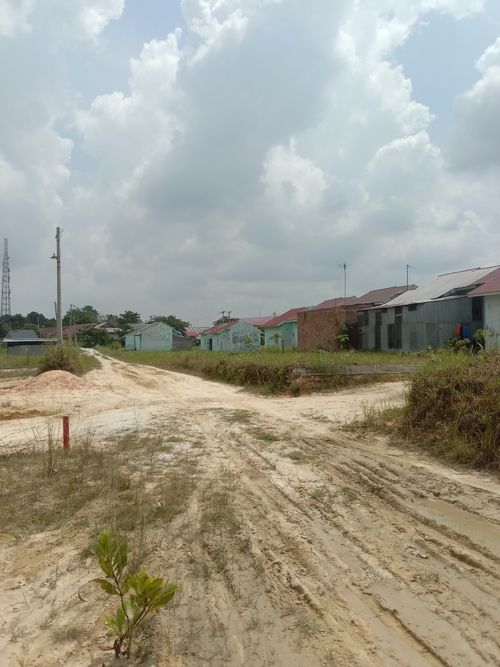 foto gerbang perumahan Gibran permata kubang
