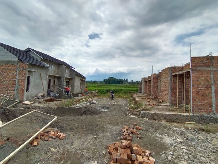 foto tampak rumah tipe 36/60 perumahan SHIFA RESIDENCE 3