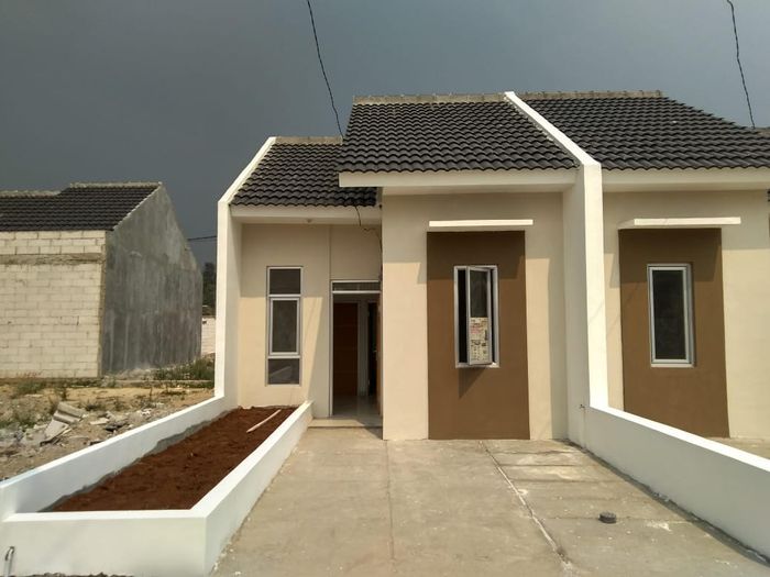 foto tampak rumah tipe 33 Living Room (321) perumahan Griya Pataruman Asri 3