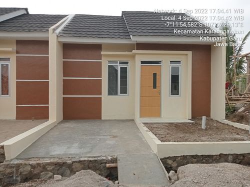 foto contoh rumah perumahan GRIYA BTS CIKAWUNG