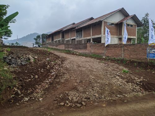 foto gerbang perumahan Restoe Boemi Raharja