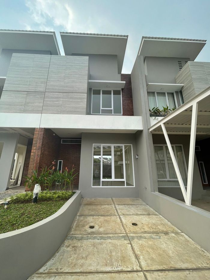 foto tampak rumah tipe Standard perumahan RESIDENCE 28