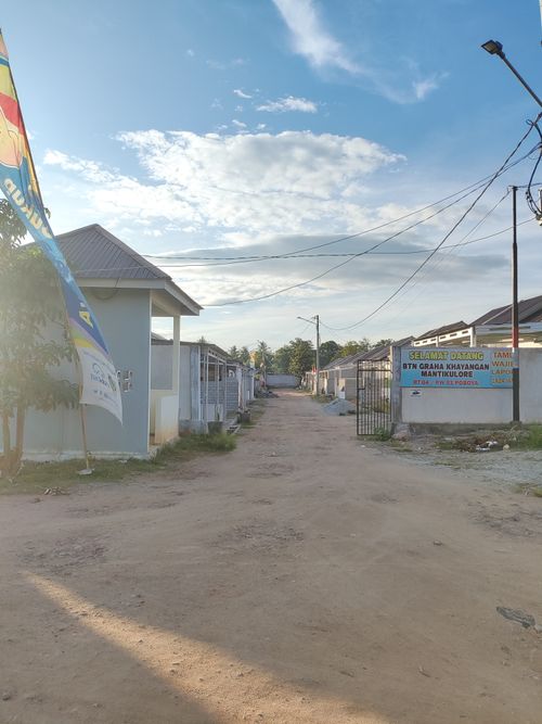 foto gerbang perumahan GRAHA KHAYANGAN MANTIKULORE IV