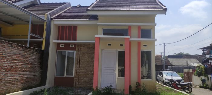 foto tampak rumah tipe 36 perumahan CITY VIEW BLOK E II