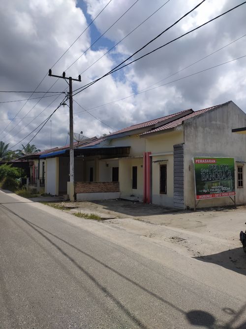 foto posisi tengah perumahan Perumahan Pelita Bangsa 2 Tahap 1