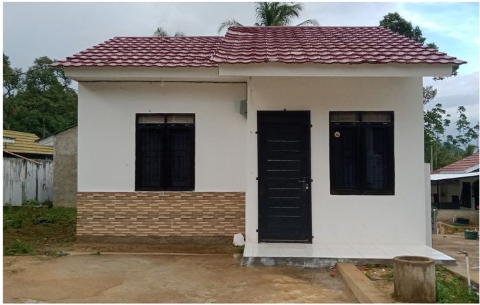 foto tampak rumah tipe 36/72 perumahan BAITI JANATI