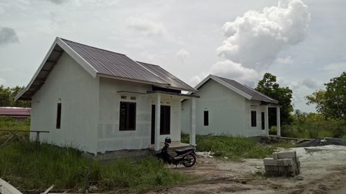 foto posisi tengah perumahan Karanggan Citra Asri