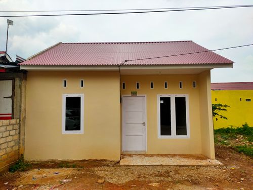 foto contoh rumah perumahan PERUMAHAN BUKIT GRIYA LAING II