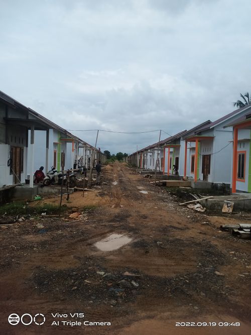 foto gerbang perumahan PONDOK MARISA 8