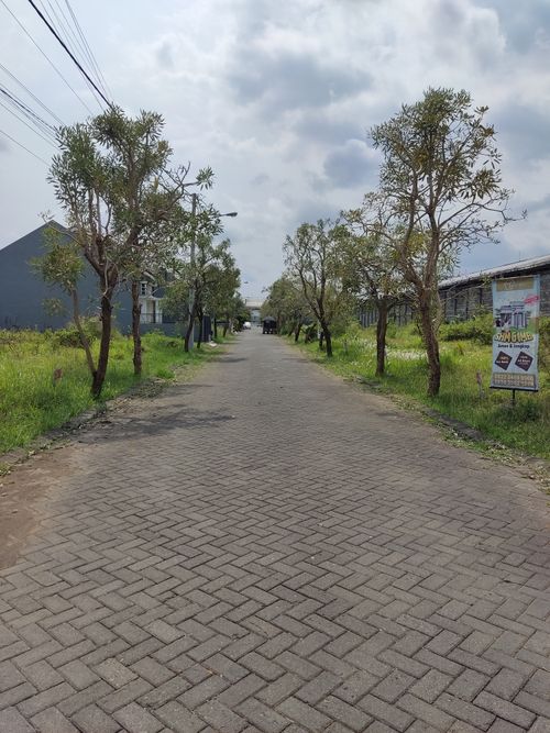 foto posisi tengah perumahan PERUMAHAN ARZETI