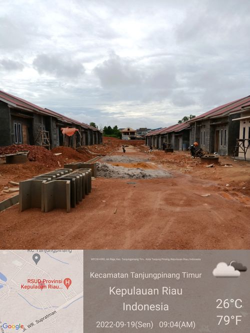 foto posisi tengah perumahan PERUMAHAN GRIYA SATRIA TAHAP II