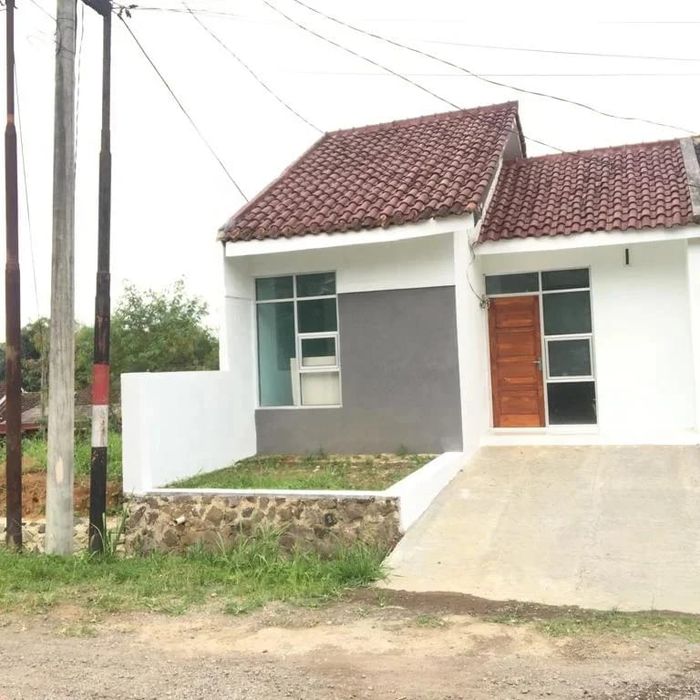 foto tampak rumah tipe D5 perumahan GRAHA CIKUNDUL ASRI ''GRACIAS BARU''