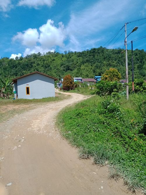 foto gerbang perumahan KOMPLEK DAMAI RESIDENCE 6