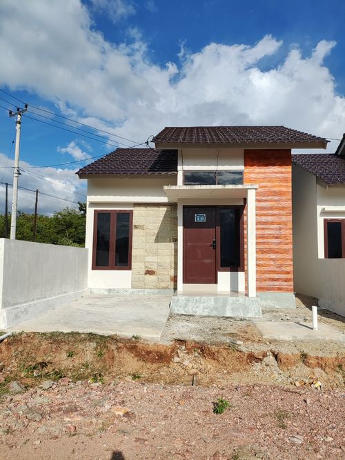 foto contoh rumah perumahan GRAHA KHAYANGAN MANTIKULORE VIEW GARDEN 45