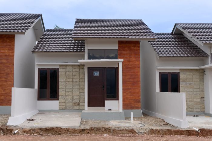 foto tampak rumah tipe GRAHA KHAYANGAN MANTIKULORE View Garden 45 perumahan GRAHA KHAYANGAN MANTIKULORE VIEW GARDEN 45