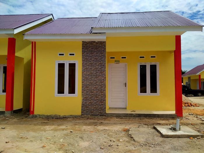 foto tampak rumah tipe 36/84 perumahan Grand Alana View 2