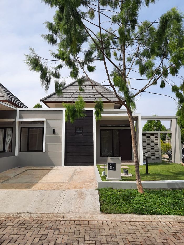 foto tampak rumah tipe DANARTA C8-7 perumahan Kedaton Park Tahap 1